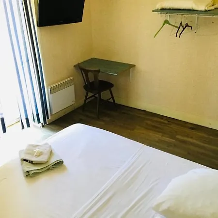 Hotel De La Gare Verchamp Extérieur photo