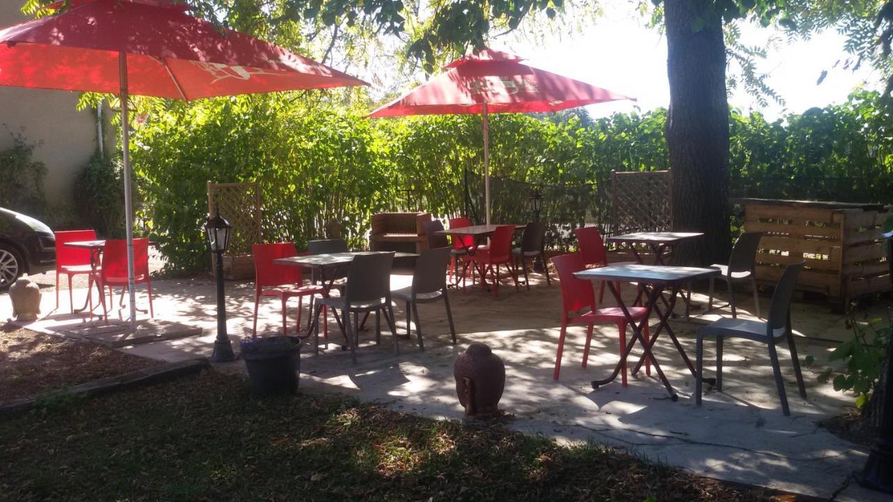 De La Gare Hotel